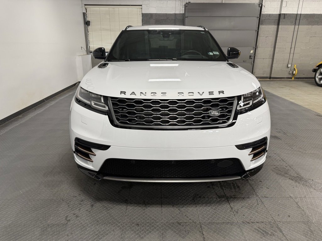 Used 2020 Land Rover Range Rover Velar R-Dynamic HSE image 3