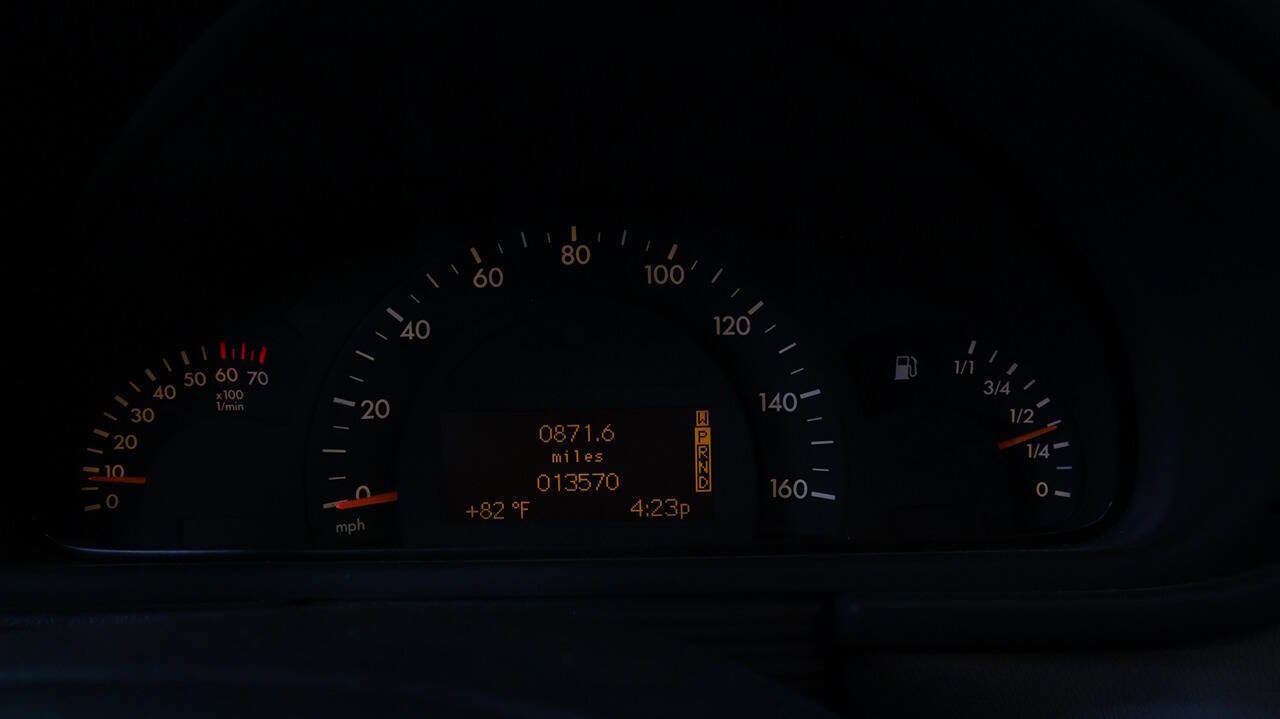 Used 2003 Mercedes-Benz C 230 Sedan image 21