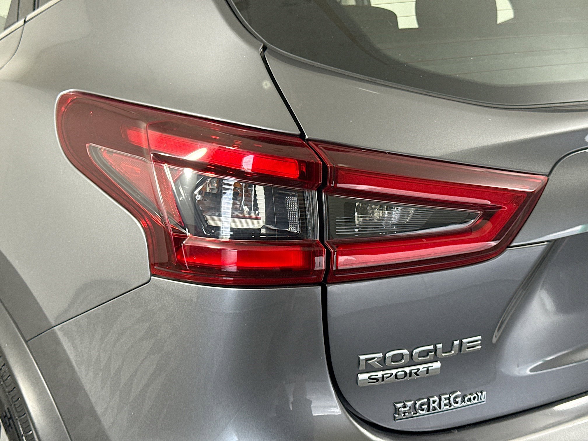 Used 2020 Nissan Rogue Sport S w/ Appearance Package FWD image 35