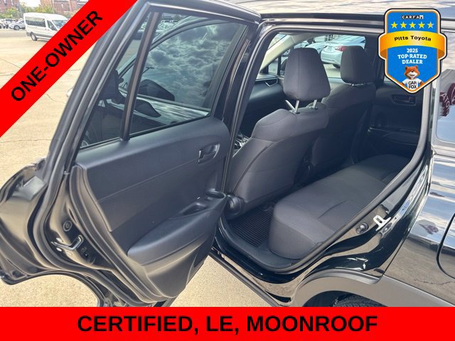 Certified 2024 Toyota Corolla Cross LE w/ Moonroof Package FWD image 17
