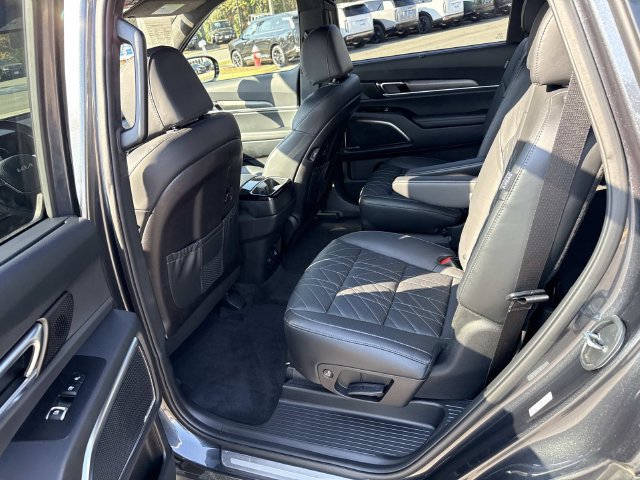 Used 2024 Kia Telluride SX Prestige X-Line AWD/4WD image 17