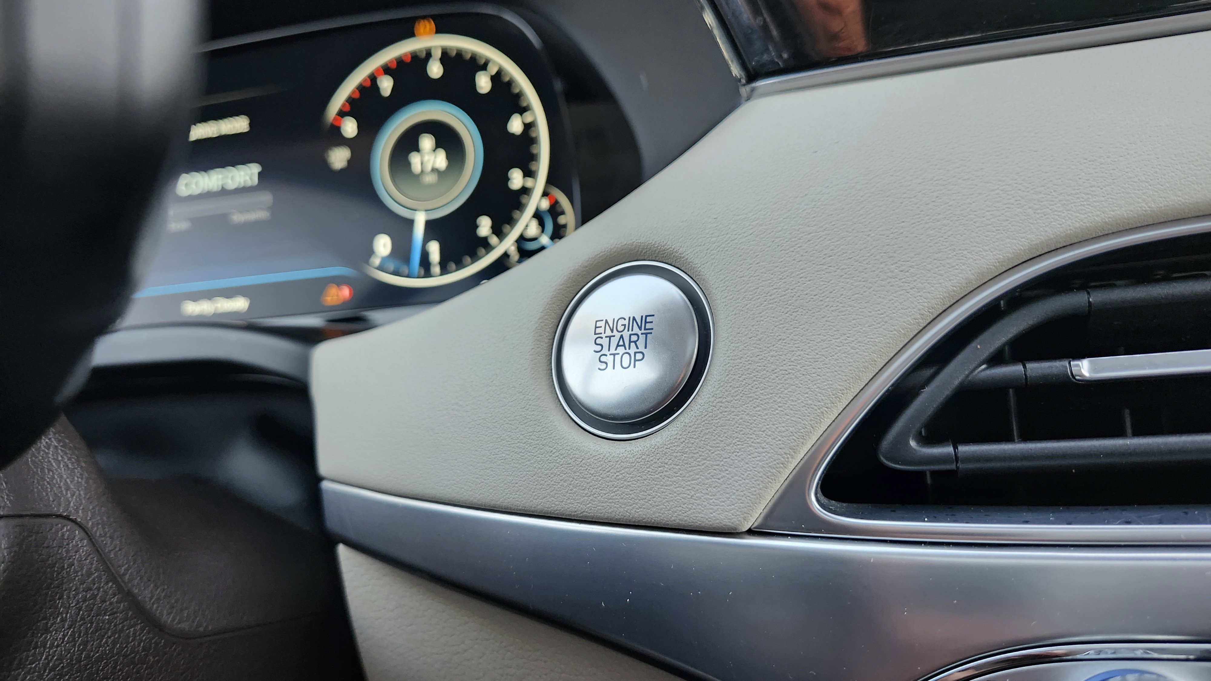 Used 2020 Hyundai Palisade Limited image 9