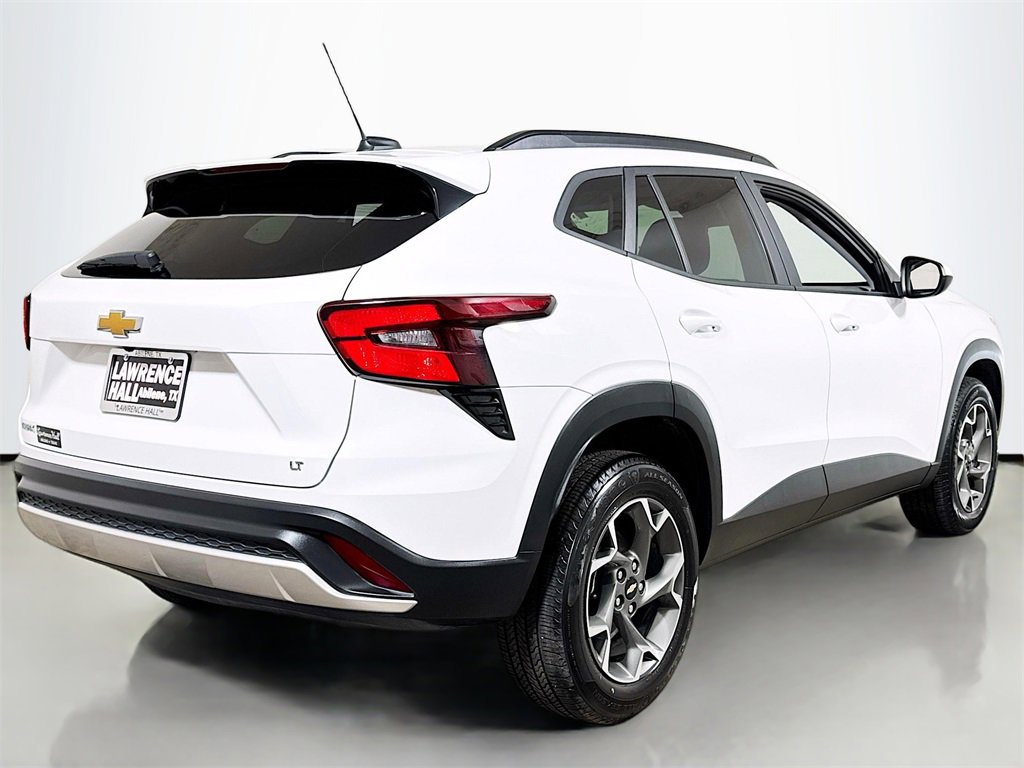 Used 2024 Chevrolet Trax LT image 4