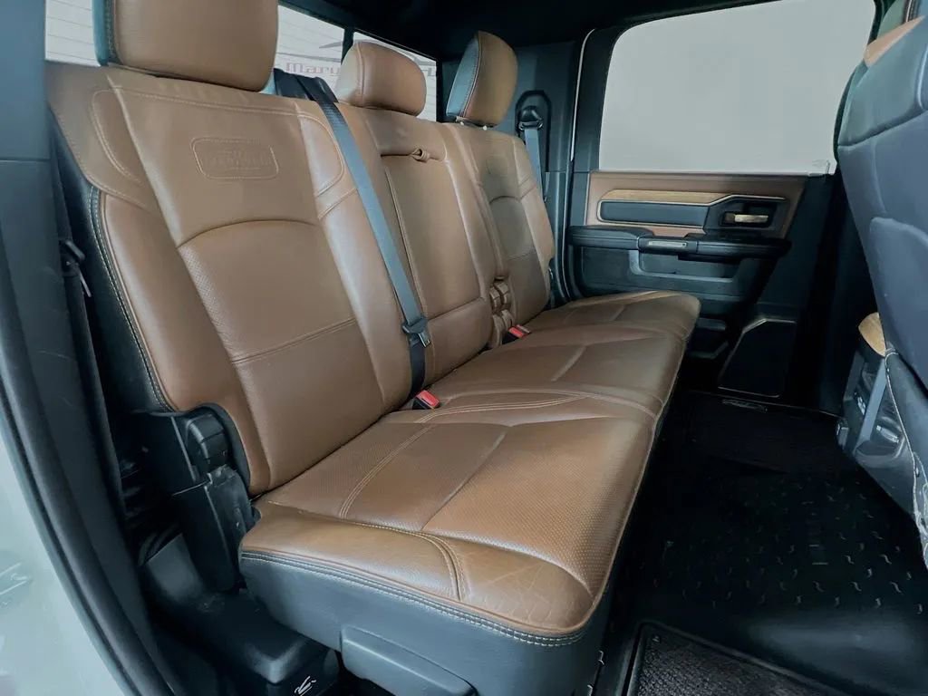 Used 2023 RAM 2500 Limited AWD/4WD image 28