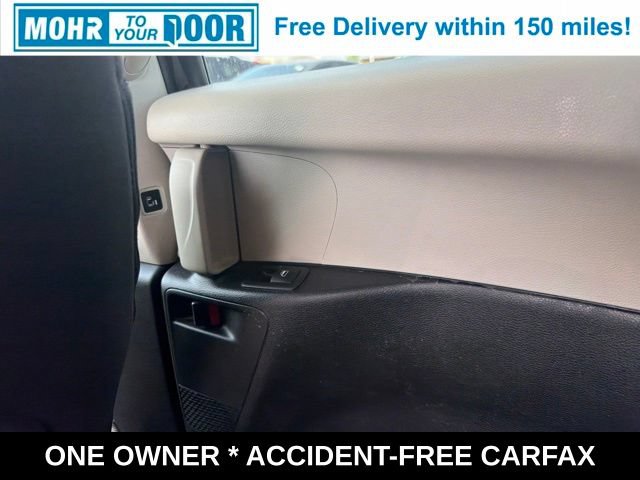 Used 2023 Chrysler Voyager LX FWD image 38