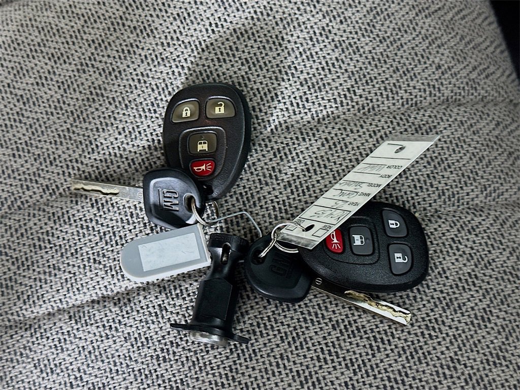 Used 2023 GMC Savana 2500 w/ Driver Convenience Package image 35