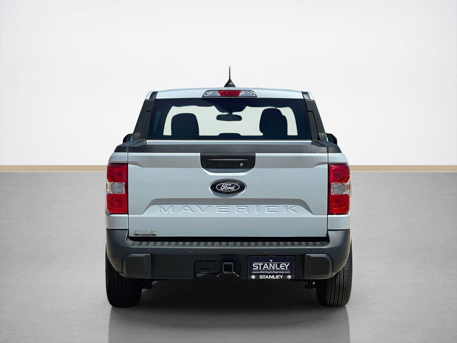 New 2025 Ford Maverick XLT w/ XLT Luxury Package image 6