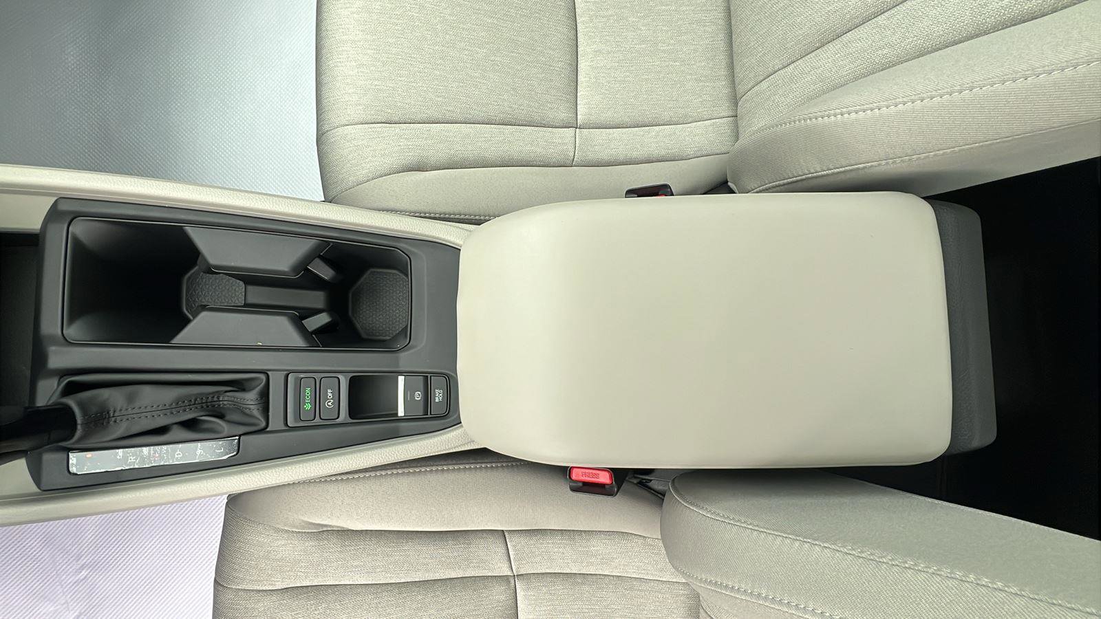 New 2025 Honda Accord SE image 24