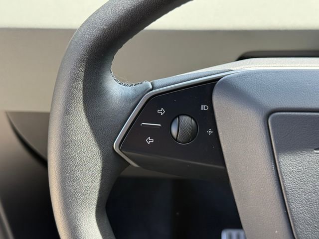 Used 2024 Tesla Cybertruck AWD Crew Cab image 14