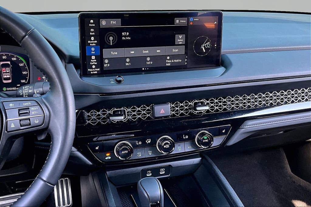 Certified 2025 Honda Accord Sport image 9