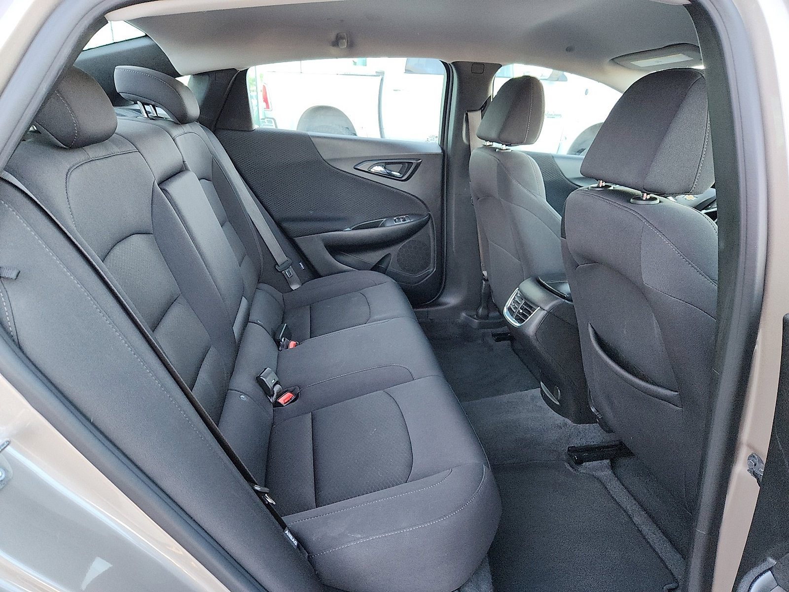 Used 2024 Chevrolet Malibu LT image 14