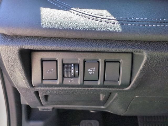 Used 2022 Subaru Outback Limited w/ Popular Package #2 AWD/4WD image 25