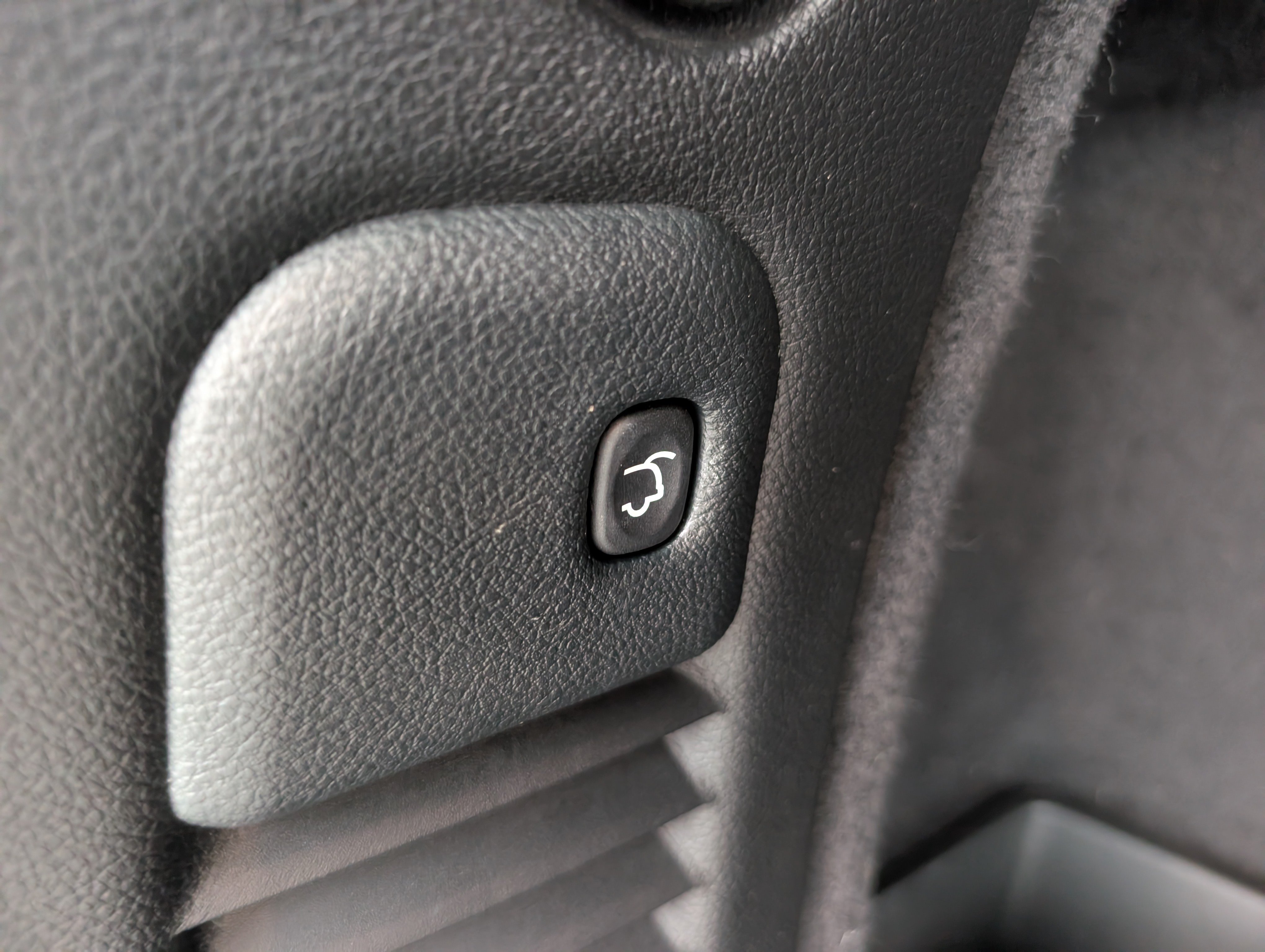 Used 2023 Dodge Durango GT AWD/4WD image 15