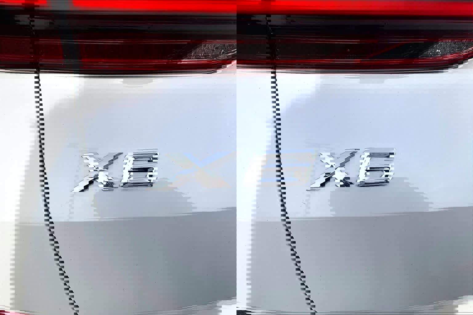 Used 2022 BMW X6 xDrive40i w/ Executive Package image 10