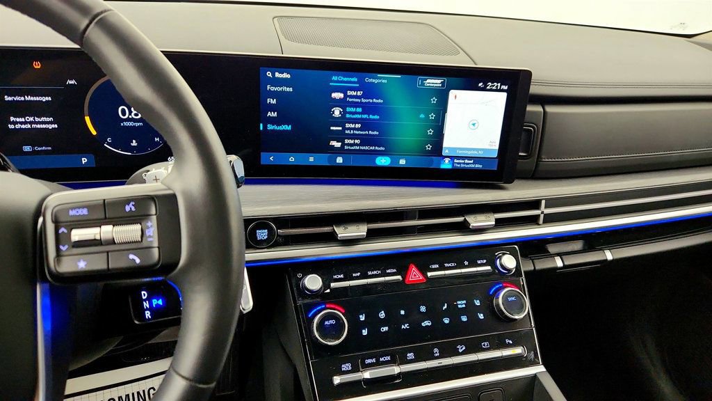 Used 2024 Hyundai Santa Fe Limited image 16