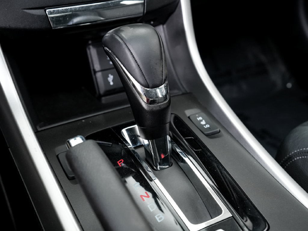 Used 2015 Honda Accord EX-L image 19
