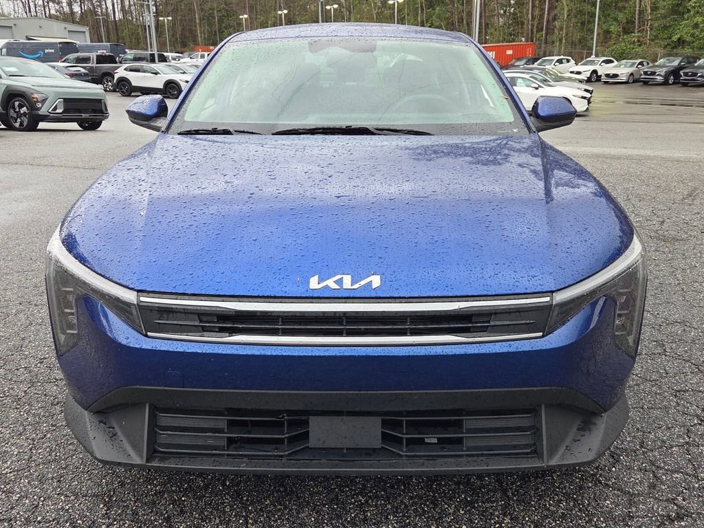 Used 2025 Kia K4 LXS image 2