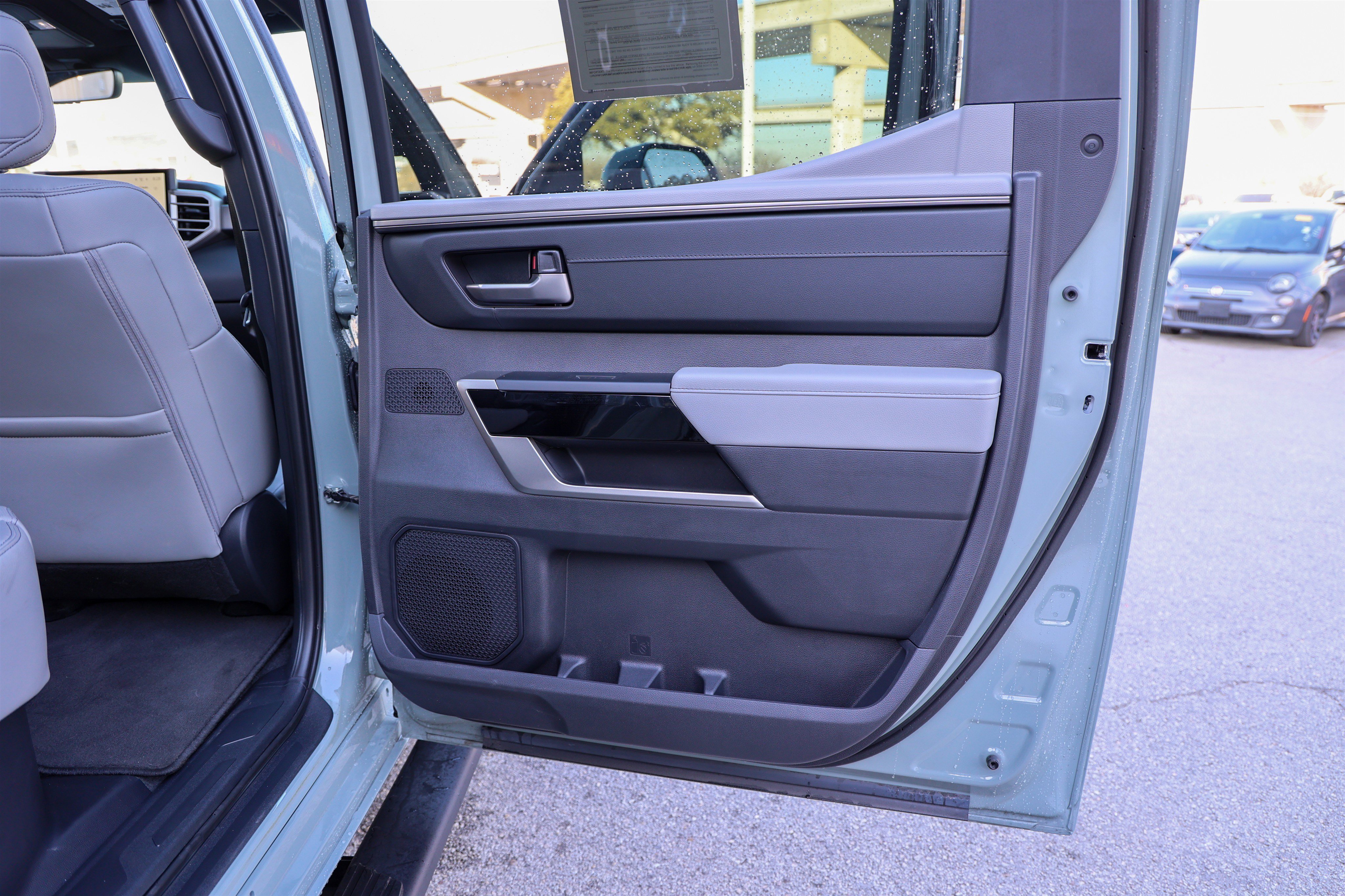 Certified 2026 Toyota Tundra Limited w/ Power Package image 30