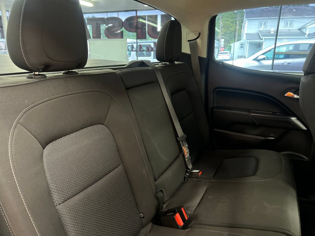 Used 2019 Chevrolet Colorado LT AWD/4WD image 40