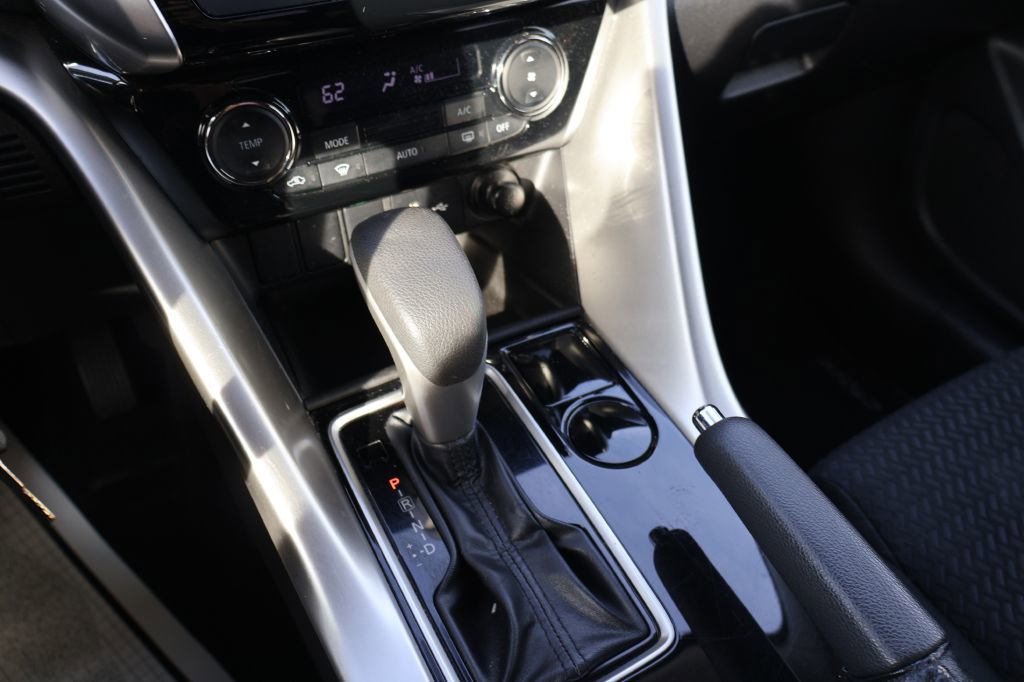 Used 2019 Mitsubishi Eclipse Cross ES FWD image 24