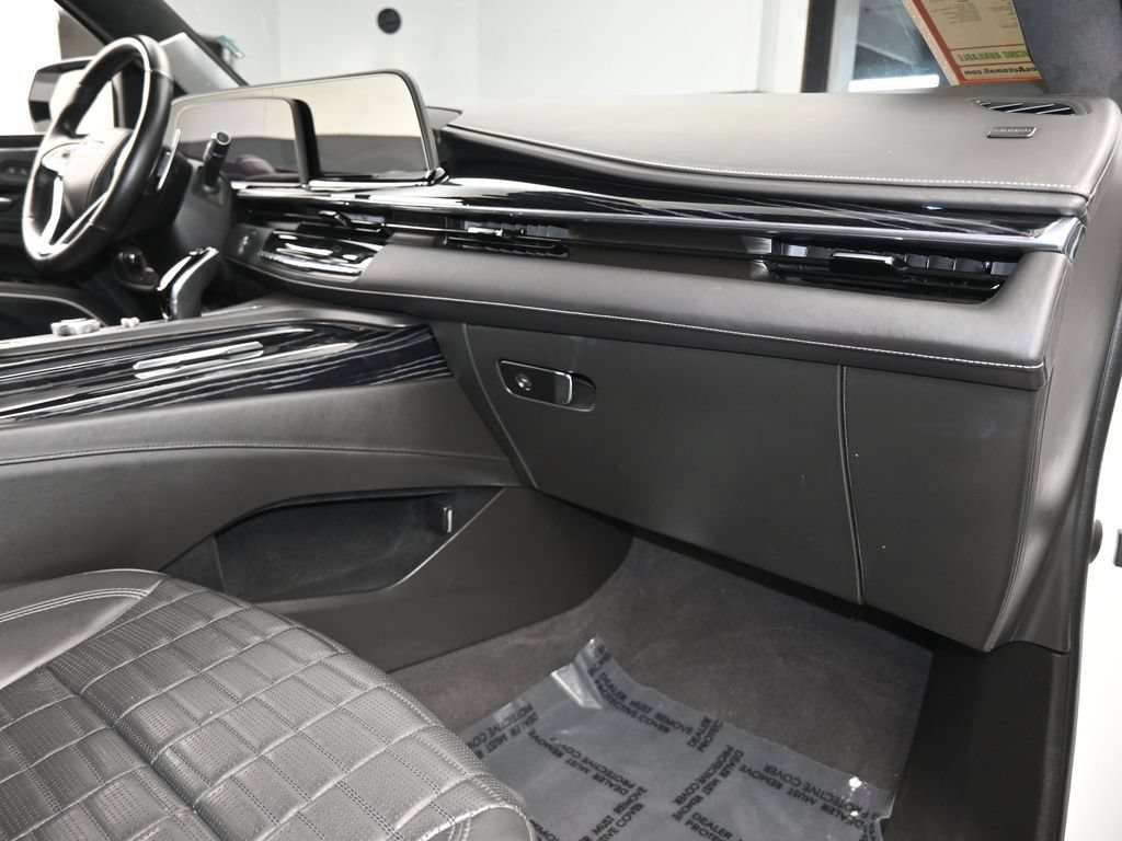 Used 2023 Cadillac Escalade V AWD/4WD image 74