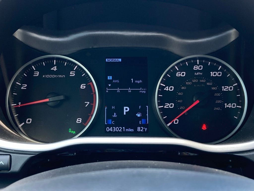 Used 2024 Mitsubishi Eclipse Cross SEL image 16