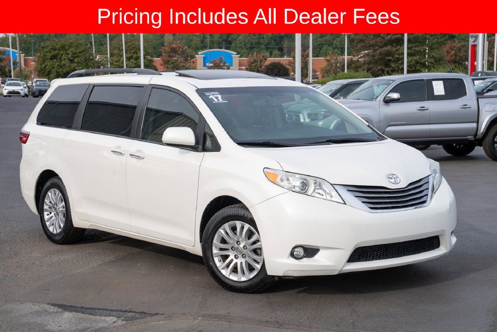 Used 2017 Toyota Sienna XLE