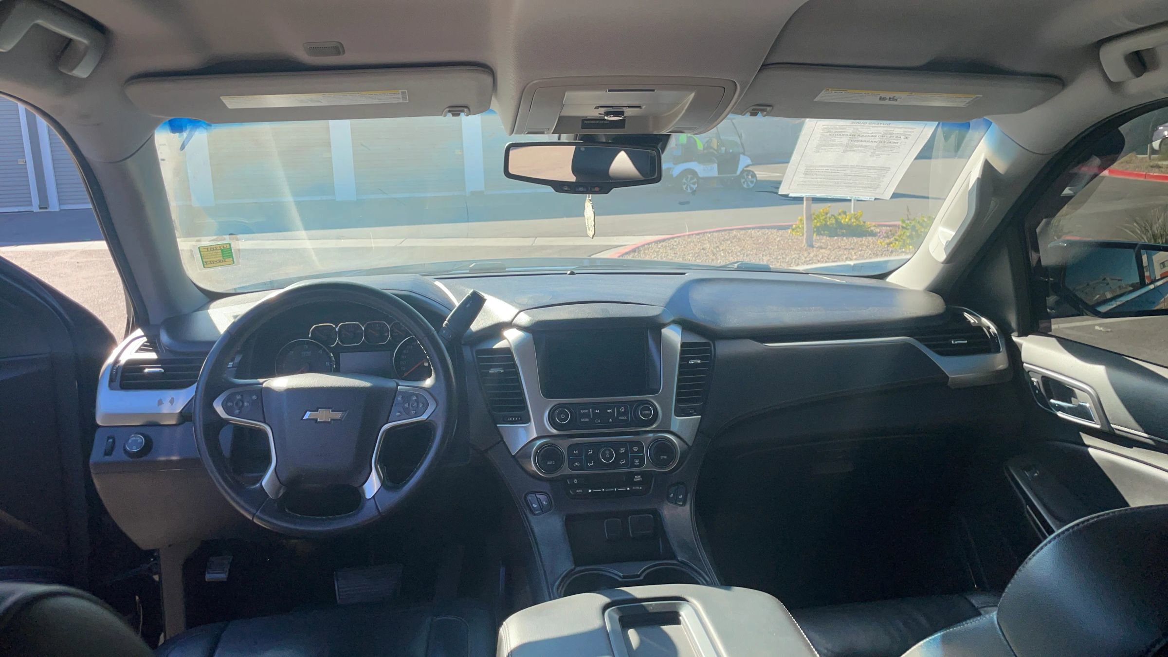 Used 2015 Chevrolet Suburban LT image 10