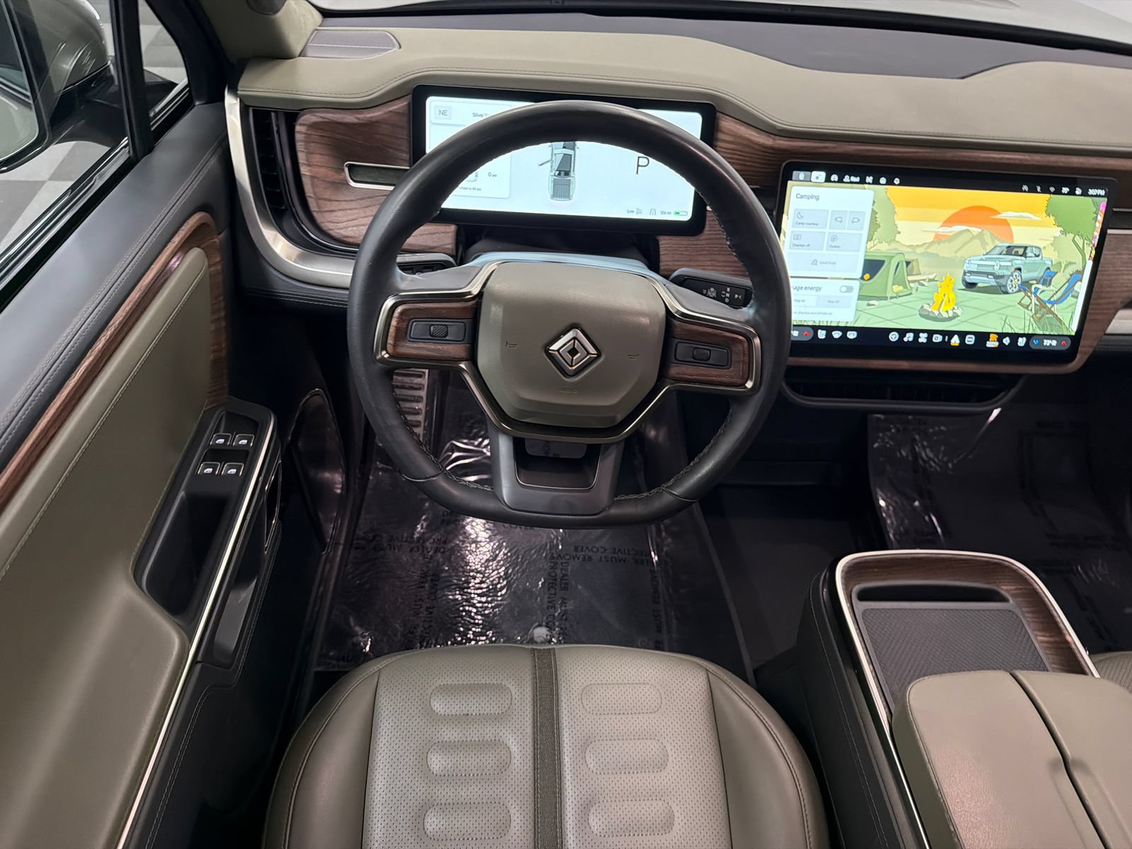 Used 2023 Rivian R1T Launch Edition AWD/4WD image 22