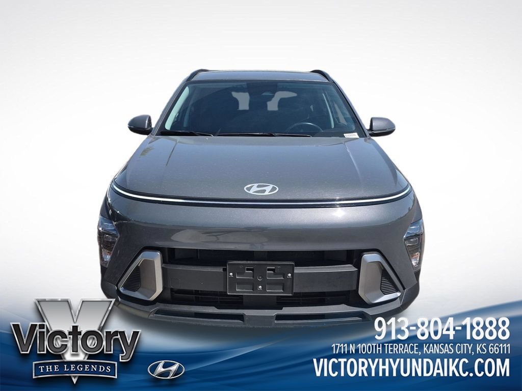 Used 2025 Hyundai Kona SEL FWD image 8