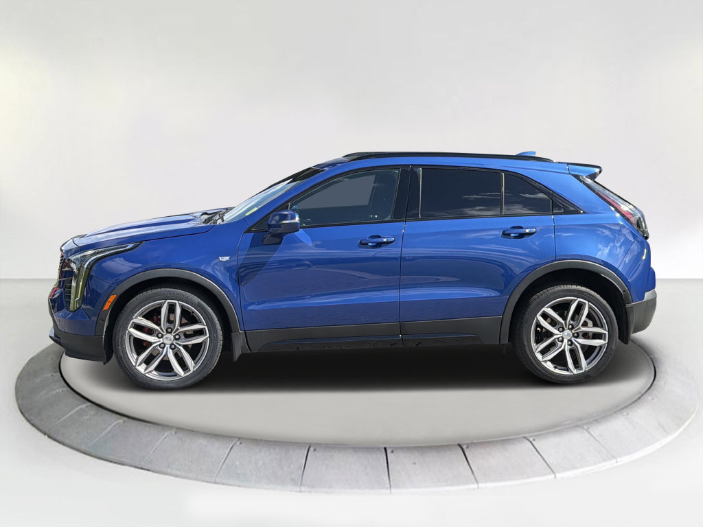 Certified 2021 Cadillac XT4 Sport FWD image 2