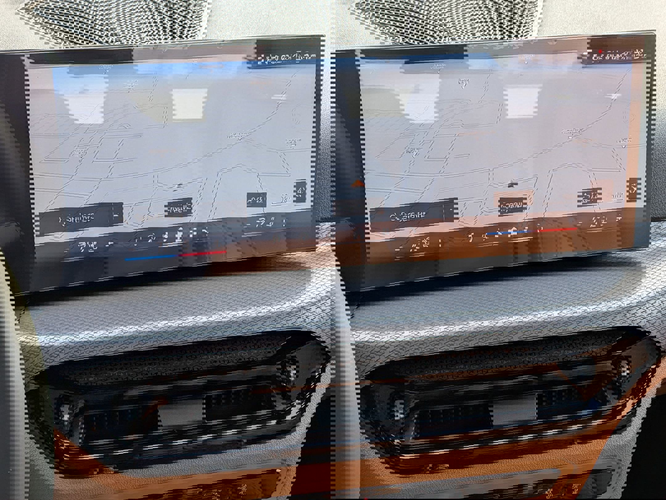 New 2026 BMW 330i xDrive Sedan w/ M Sport Package image 23