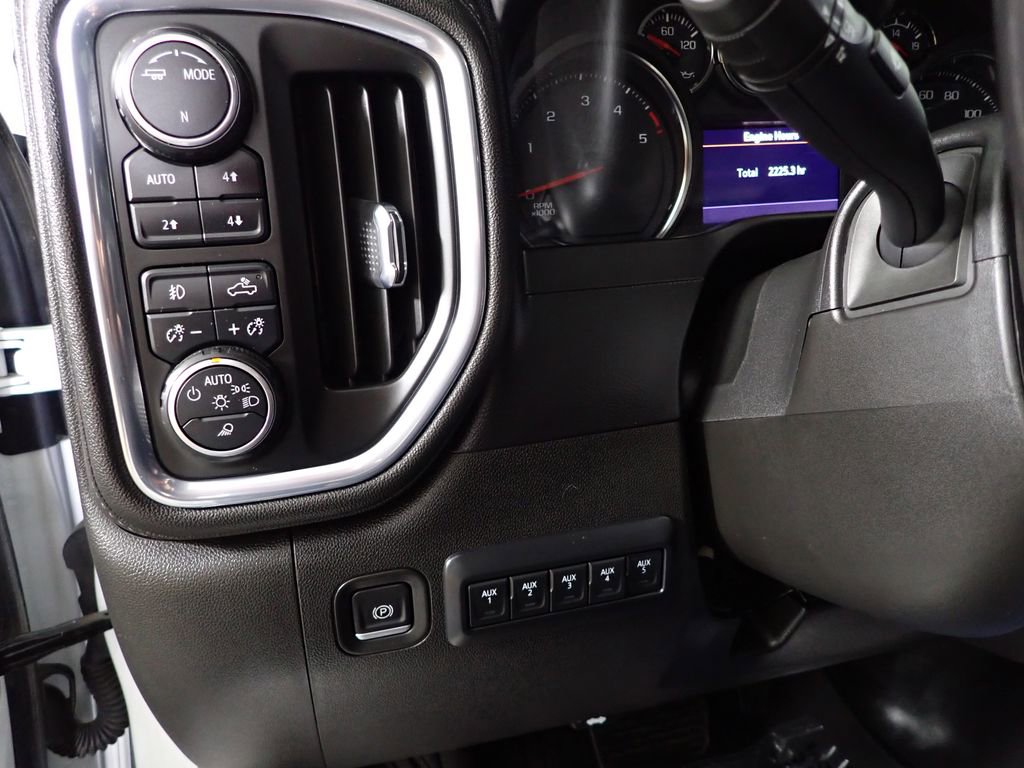 Used 2021 Chevrolet Silverado 3500 LTZ image 30