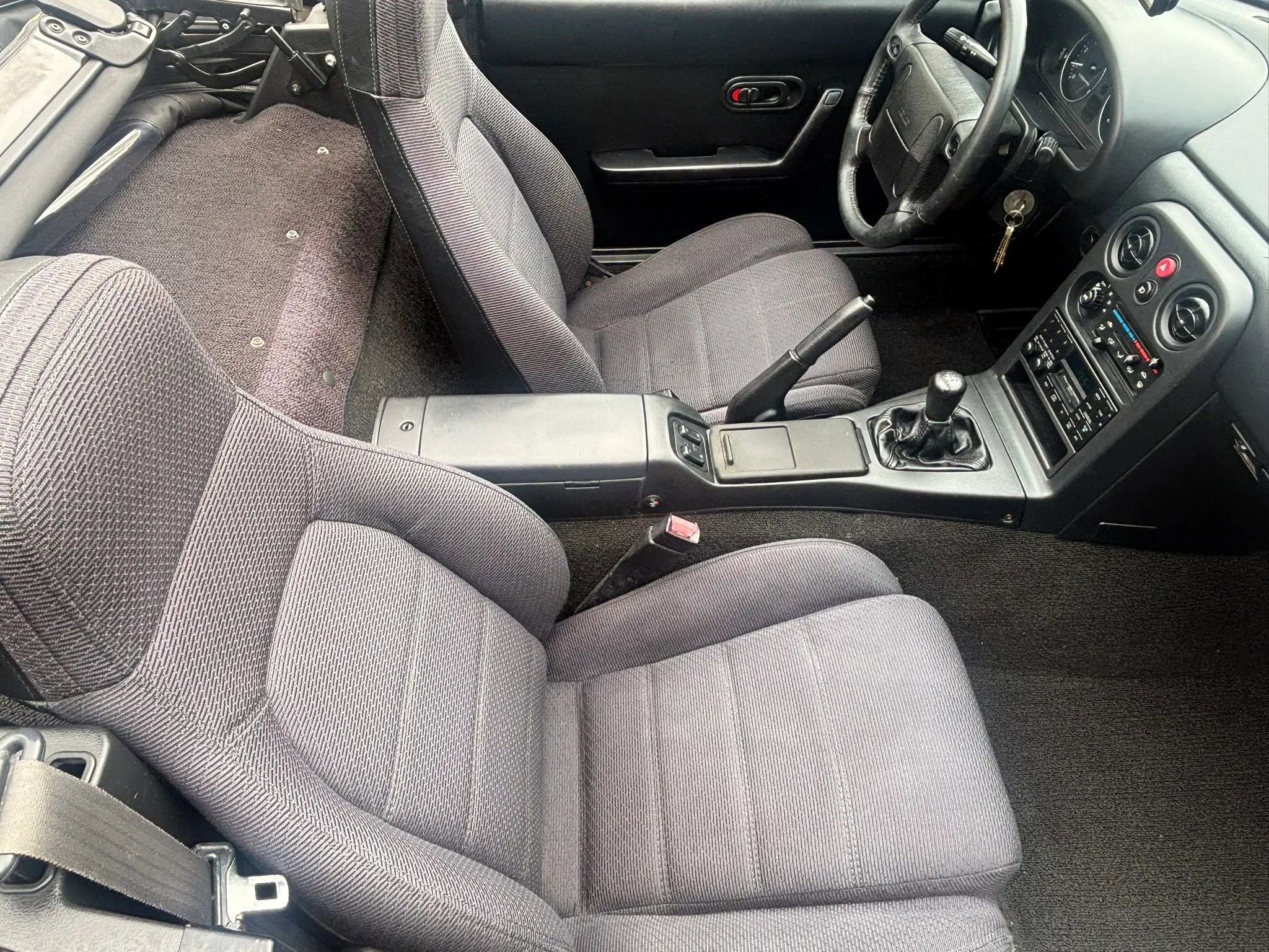 Used 1990 MAZDA MX-5 Miata RWD image 31