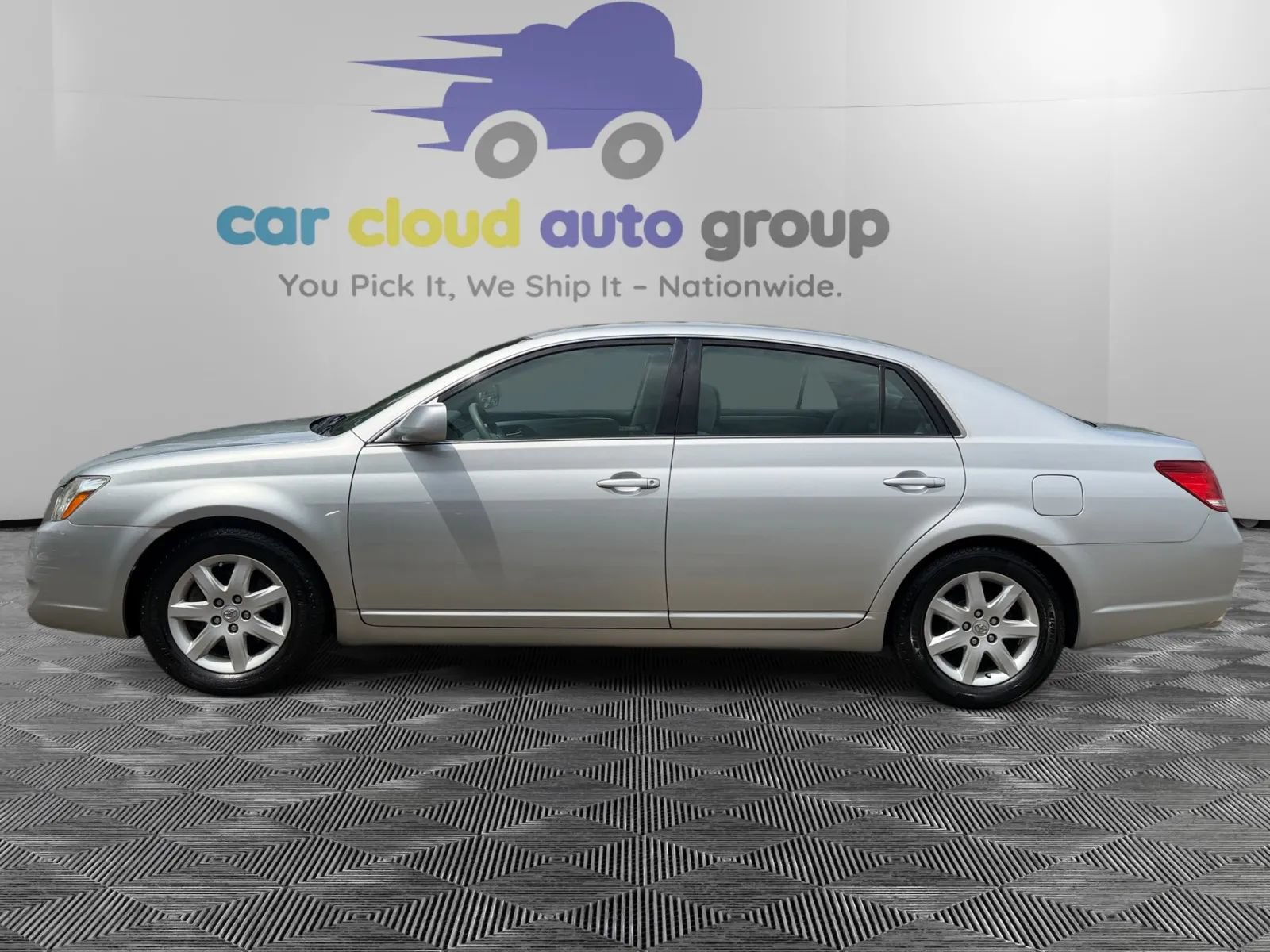 Used 2006 Toyota Avalon XL FWD image 2