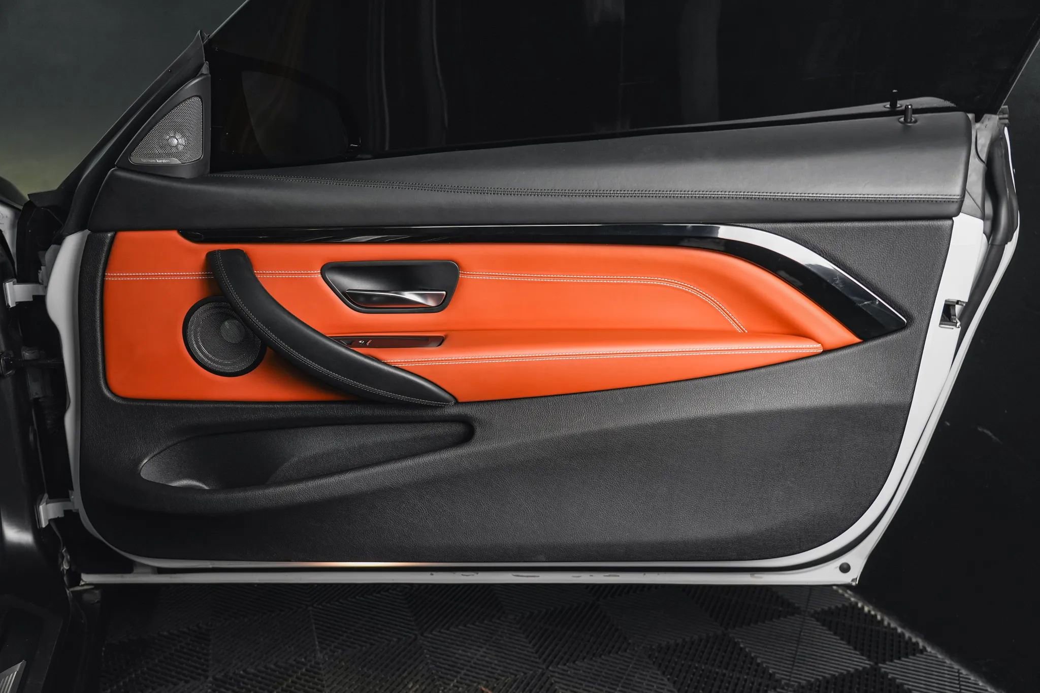 Used 2019 BMW M4 Coupe w/ Competition Package image 39