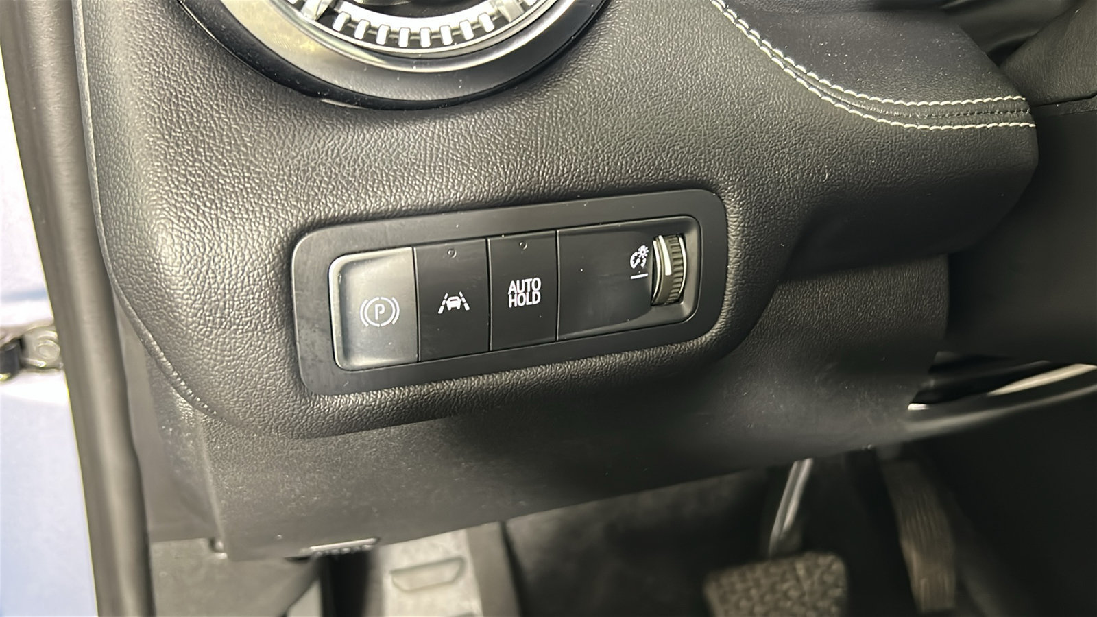 Used 2024 Chevrolet Blazer EV LT AWD/4WD image 24