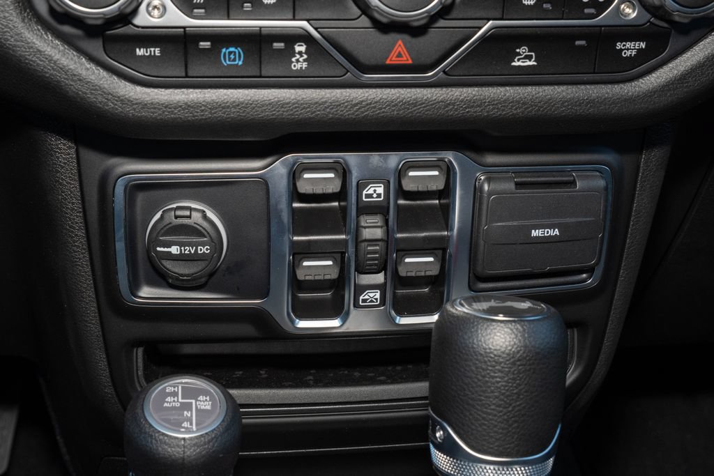 New 2025 Jeep Wrangler Unlimited Sport S 4xe w/ Convenience Group AWD/4WD image 18