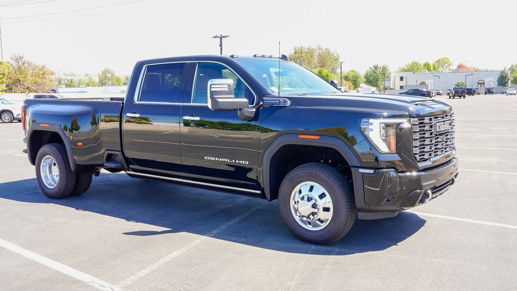 New 2026 GMC Sierra 3500 Denali Ultimate AWD/4WD image 6