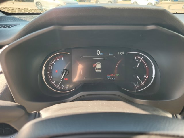 Used 2024 Toyota RAV4 XLE FWD image 29