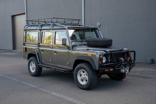Used 1993 Land Rover Defender 110 image 19