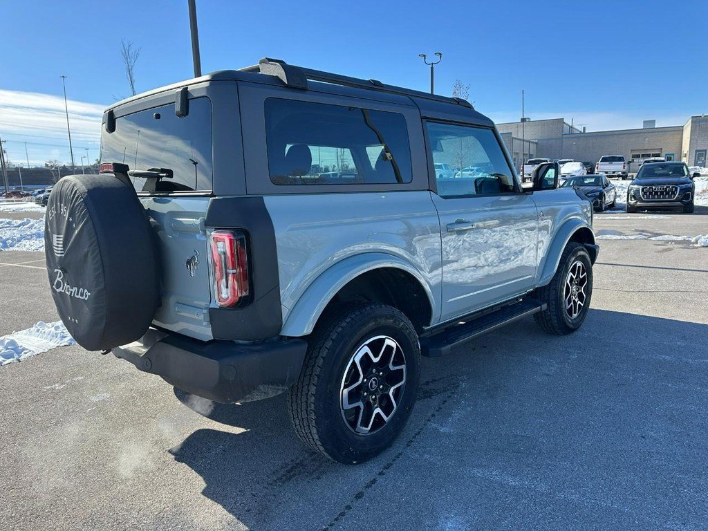 Used 2022 Ford Bronco Outer Banks image 5