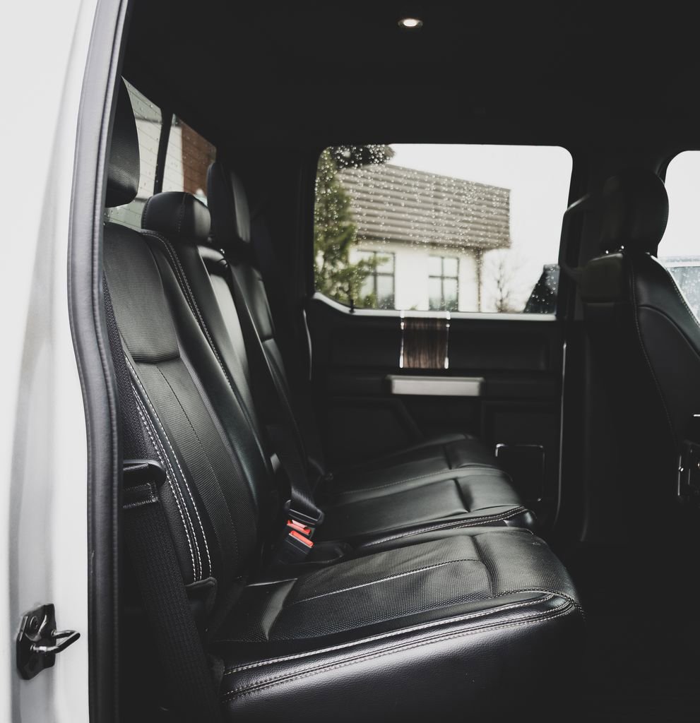 Used 2018 Ford F150 Lariat image 41