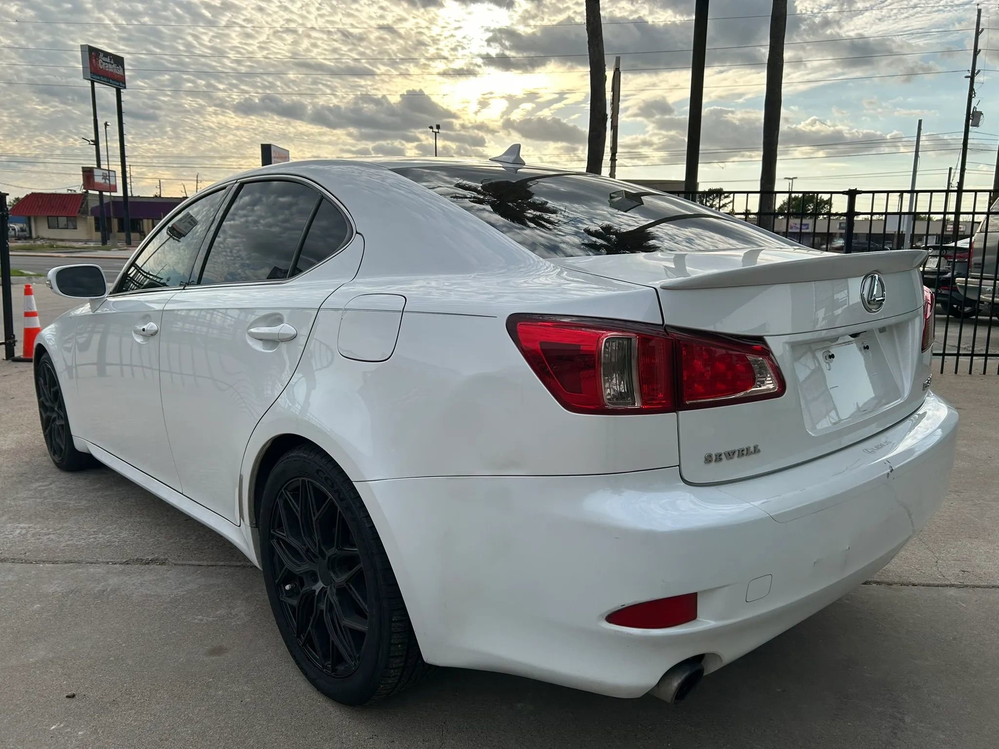 Used 2013 Lexus IS 250 w/ Premium Pkg Value Edition image 3