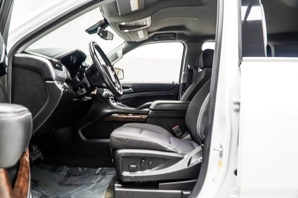 Used 2018 Chevrolet Tahoe LS RWD image 32