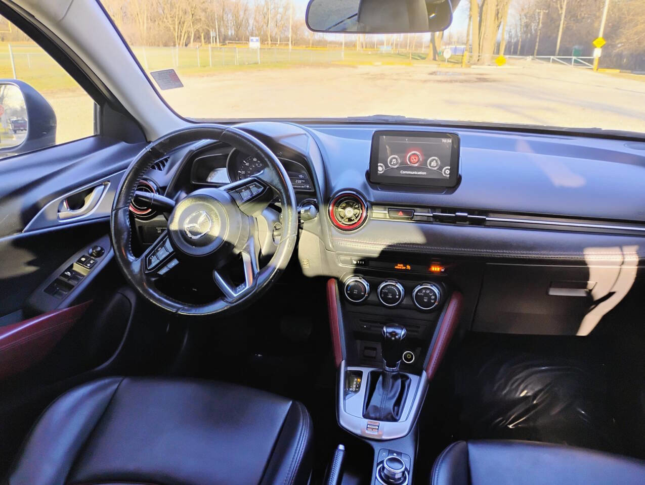 Used 2018 MAZDA CX-3 Touring image 9