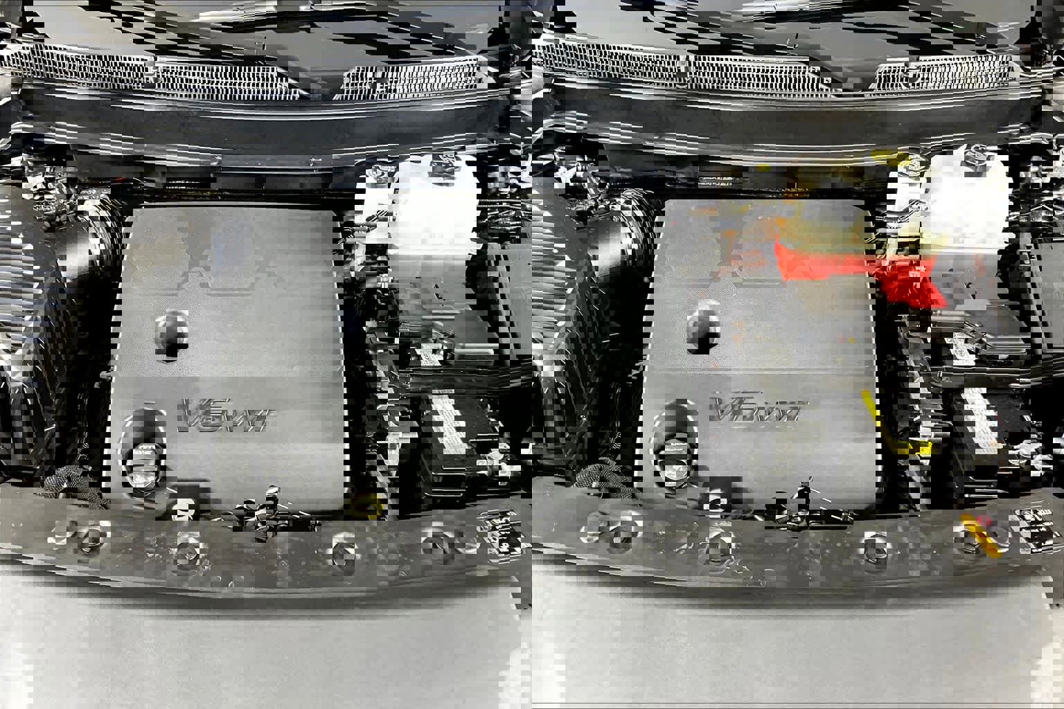 Certified 2023 Buick Enclave Avenir w/ Avenir Technology Package image 28