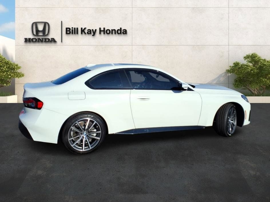 Used 2023 BMW 230i xDrive 230i xDrive w/ Convenience Package image 2