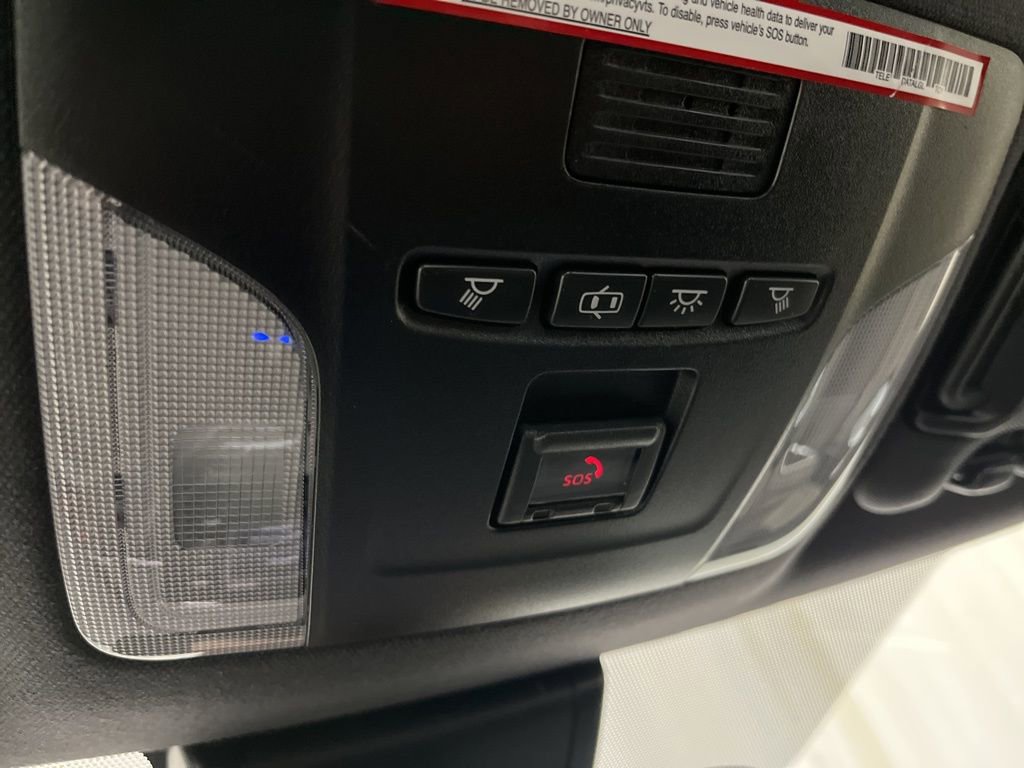 Used 2021 Toyota Corolla SE w/ SE Preferred Package image 17