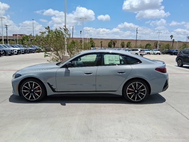 New 2026 BMW i4 eDrive40 w/ M Sport Package RWD image 3
